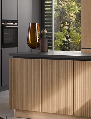 طراحی و اجرای کابینت آشپزخانه مدرن توسط آریان چوب